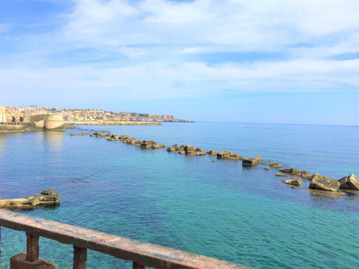 Una Terrazza Per Due 锡拉库扎 外观 照片